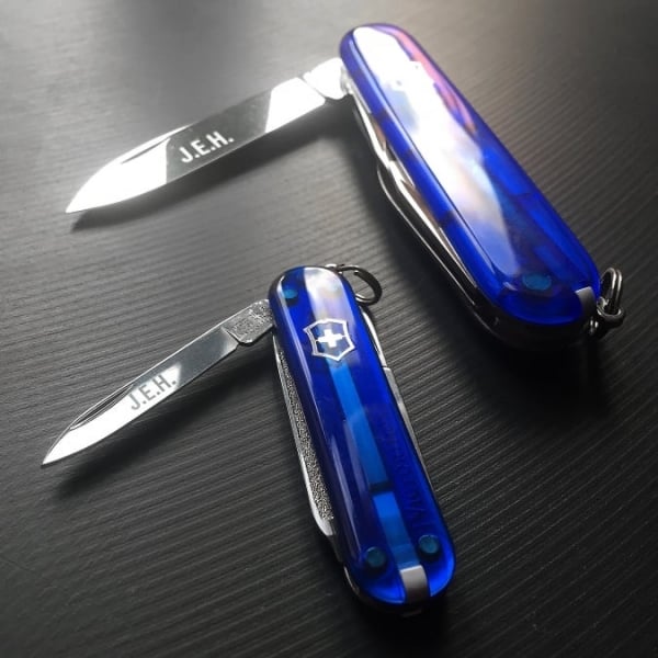 Victorinox engraving online